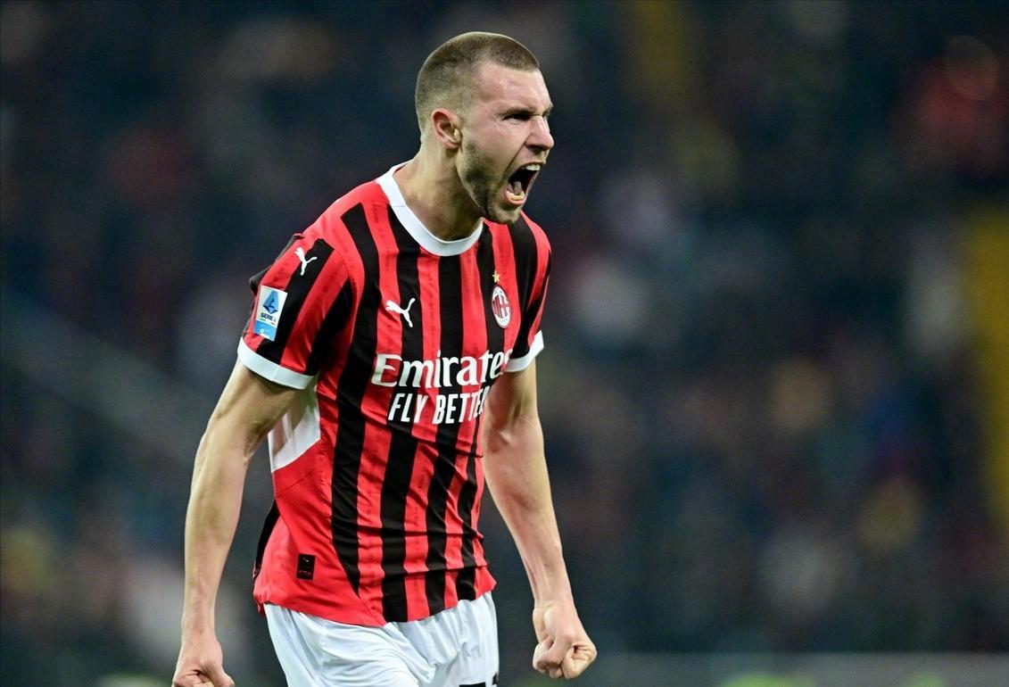 重要助攻引发热议！，阿扎伦卡在法国队比赛中比赛局势复杂热度持续攀升(#娱乐热点快讯#)